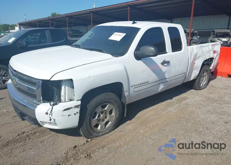 2008 Chevrolet Silverado 1500 Lt1 z USA, uszkodzony, nr VIN 1GCEK19J78Z234404